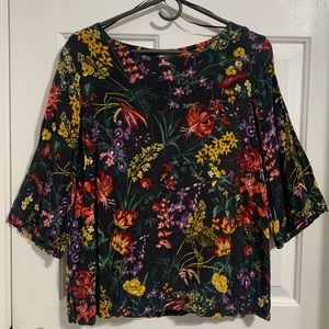 H&M top, floral blouse, base black, size US 10